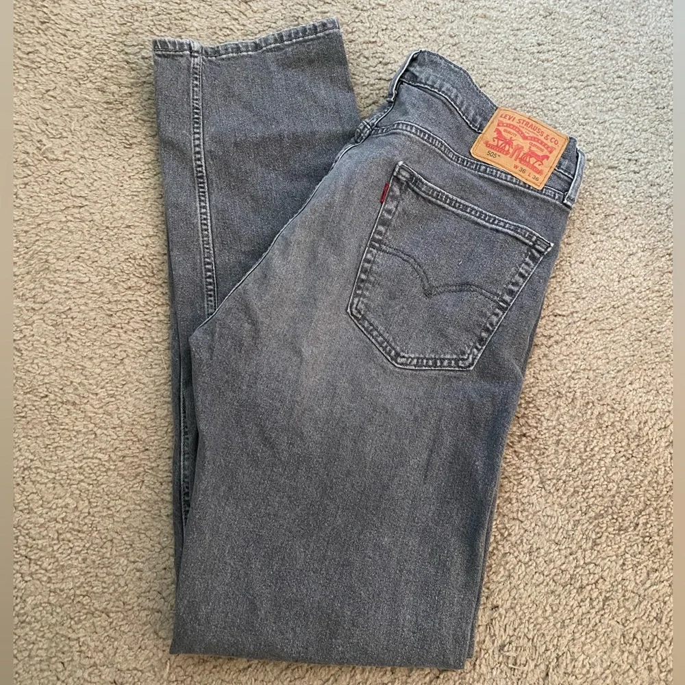 Levi’s Men's 505 Regular‎ Fit Stretch Jeans